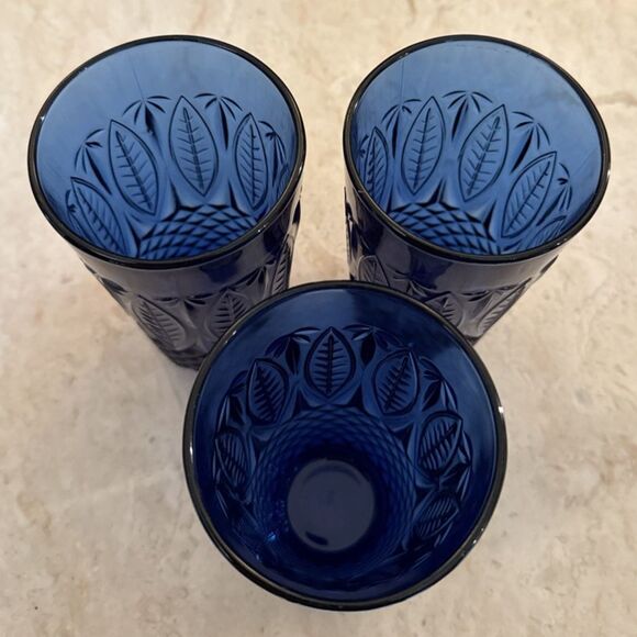 Avon Royal Sapphire Cobalt Blue 16oz Tumblers 6" Tall Arcoroc France Set of 3 - Picture 2 of 4